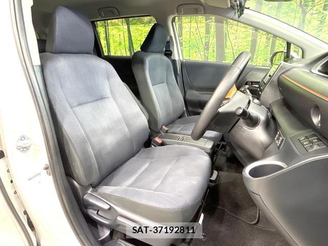 Toyota SIENTA 2017-05 8649536-7