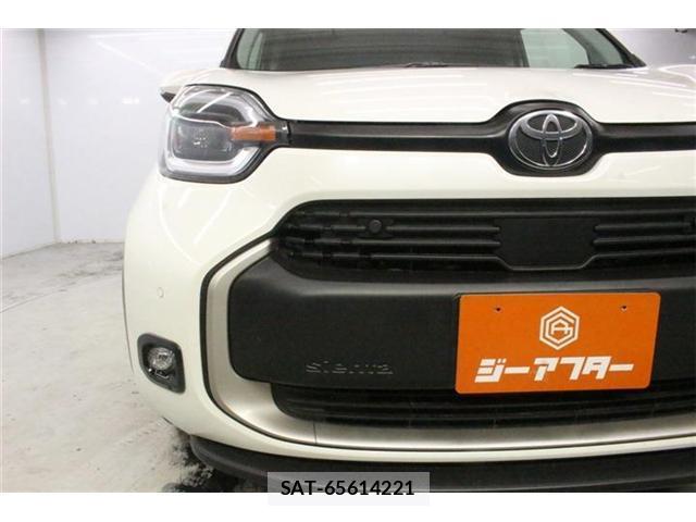 Toyota SIENTA 2023-07 8649566-10
