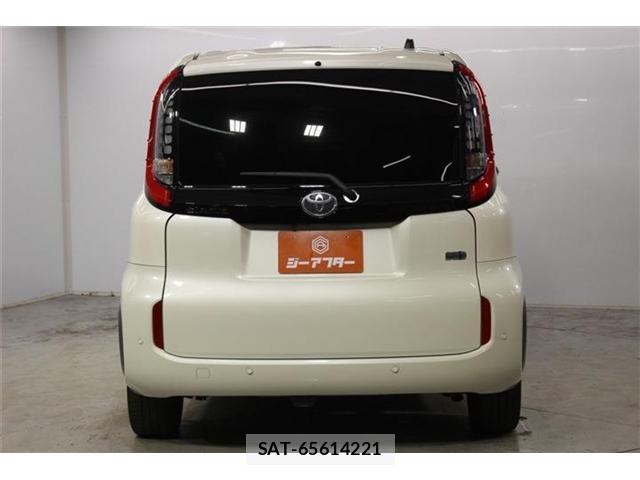Toyota SIENTA 2023-07 8649566-5