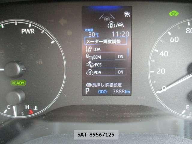Toyota SIENTA 2024-11 8649599-17