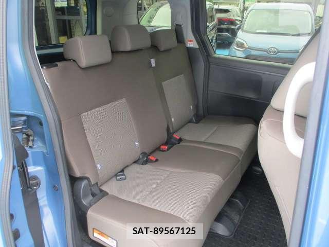 Toyota SIENTA 2024-11 8649599-18