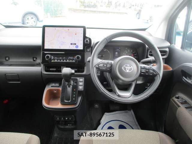 Toyota SIENTA 2024-11 8649599-2