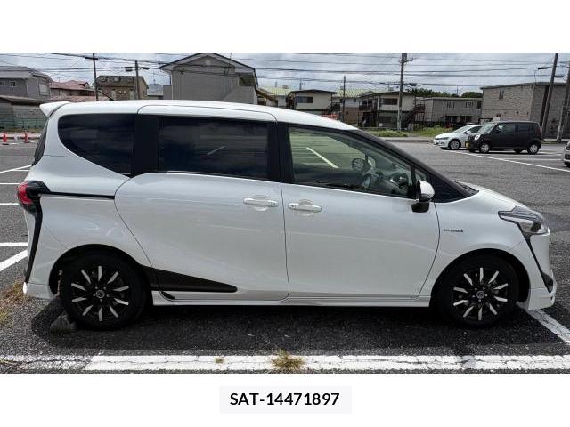 Toyota SIENTA 2020 8649655-3