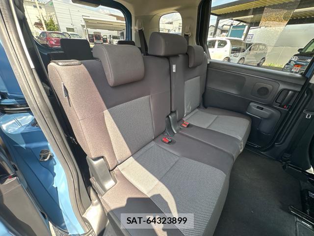 Toyota SIENTA 2023-07 8649782-11