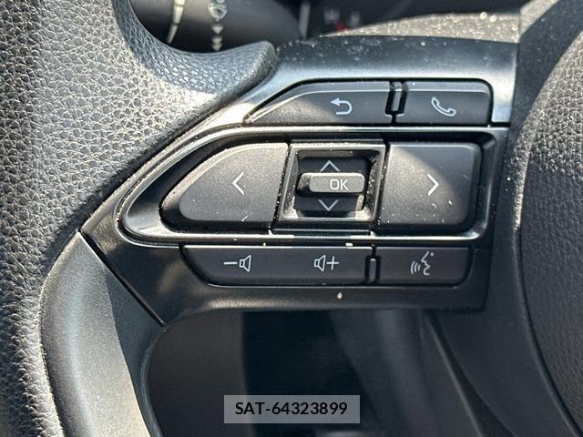 Toyota SIENTA 2023-07 8649782-14