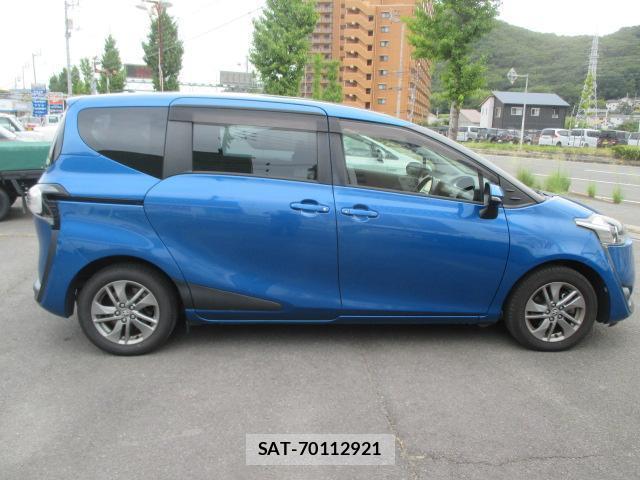 Toyota SIENTA 2015-12 8649805-1