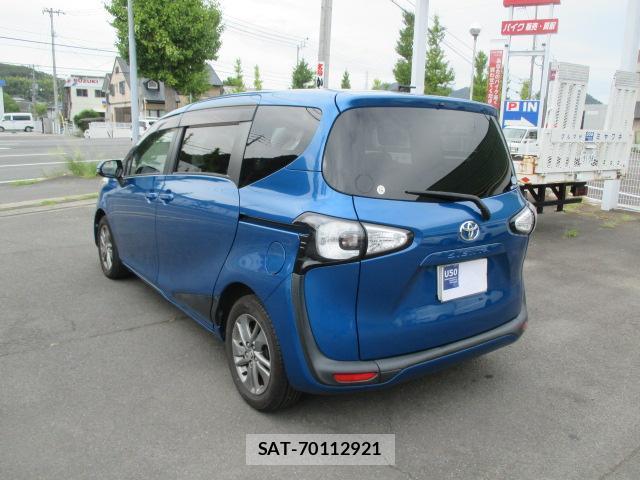 Toyota SIENTA 2015-12 8649805-13