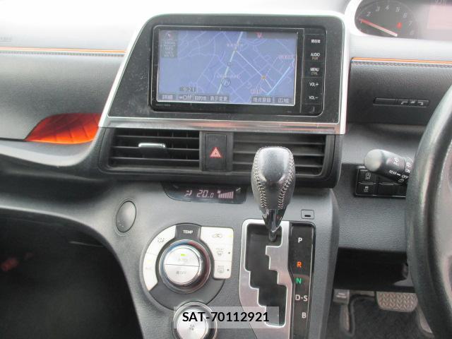 Toyota SIENTA 2015-12 8649805-4