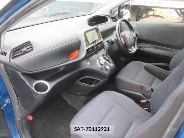 Toyota SIENTA 2015-12 8649805-9
