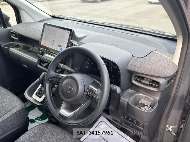 Toyota SIENTA 2023-07 8649908-11