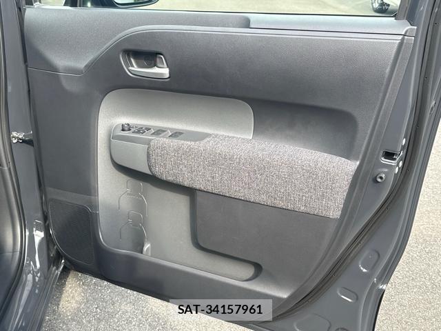 Toyota SIENTA 2023-07 8649908-18