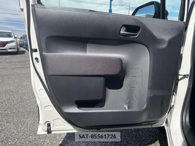 Toyota SIENTA 2024-02 8649977-10