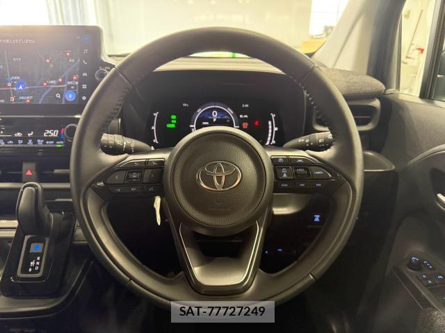 Toyota SIENTA 2023-02 8650153-4