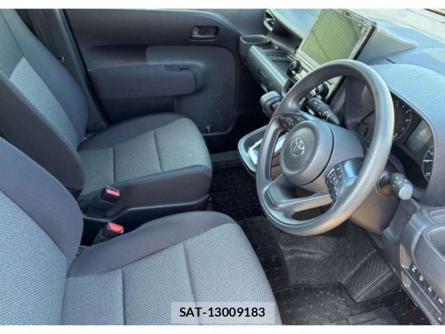Toyota SIENTA 2022-10 8650242-2