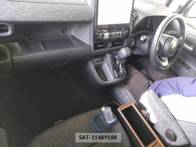 Toyota SIENTA 2022-09 8650250-2
