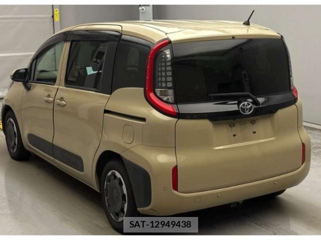 Toyota SIENTA 2022-10 8650321-1