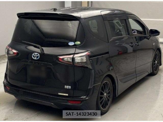 Toyota SIENTA 2017-09 8650410-1