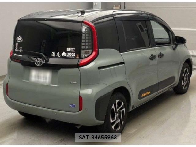 Toyota SIENTA 2024-09 8650469-1