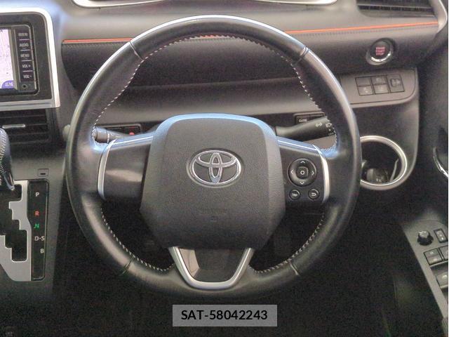 Toyota SIENTA 2018-11 8650918-17