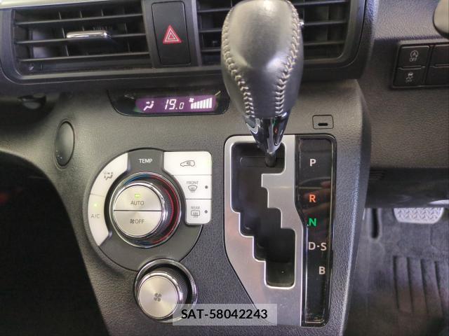 Toyota SIENTA 2018-11 8650918-19
