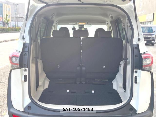 Toyota SIENTA 2018-11 8650966-12