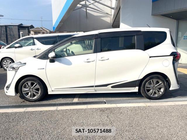 Toyota SIENTA 2018-11 8650966-17