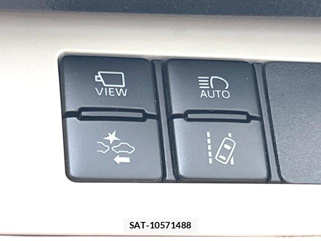 Toyota SIENTA 2018-11 8650966-5
