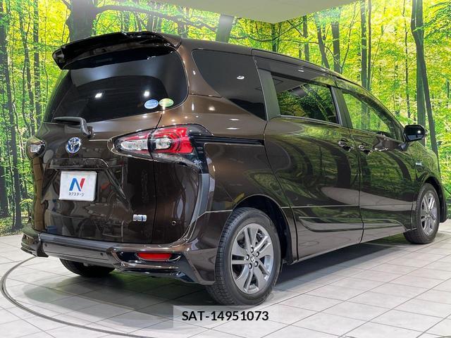 Toyota SIENTA 2018-11 8651211-14