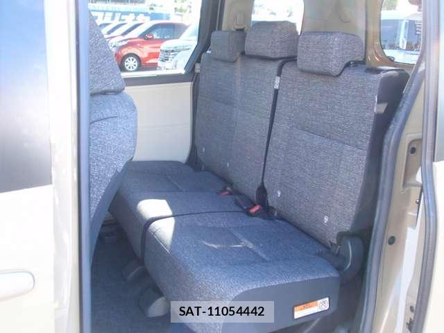 Toyota SIENTA 2023-03 8651224-12