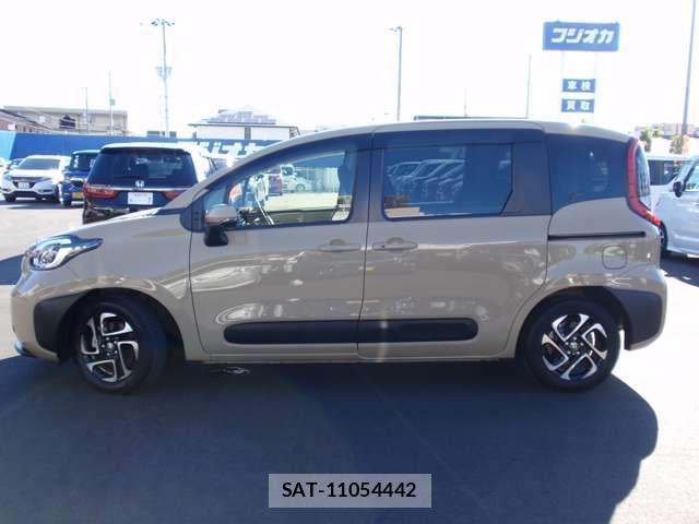 Toyota SIENTA 2023-03 8651224-13
