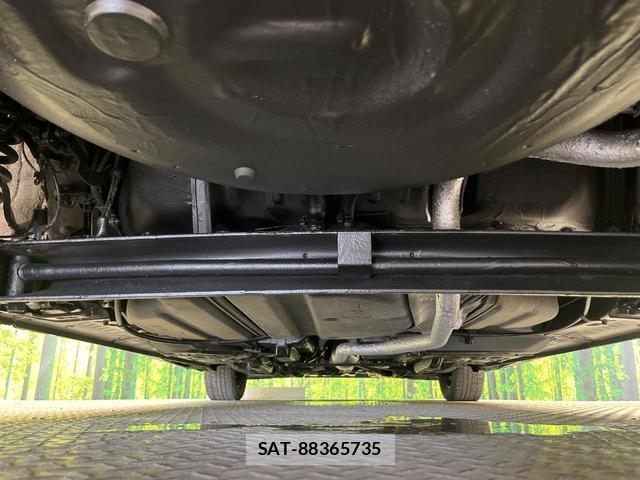 Toyota SIENTA 2016-04 8651536-18