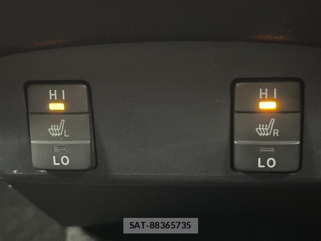 Toyota SIENTA 2016-04 8651536-6