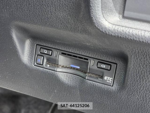 Toyota SIENTA 2024-07 8651543-19