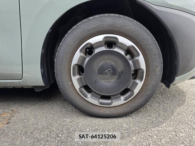 Toyota SIENTA 2024-07 8651543-3