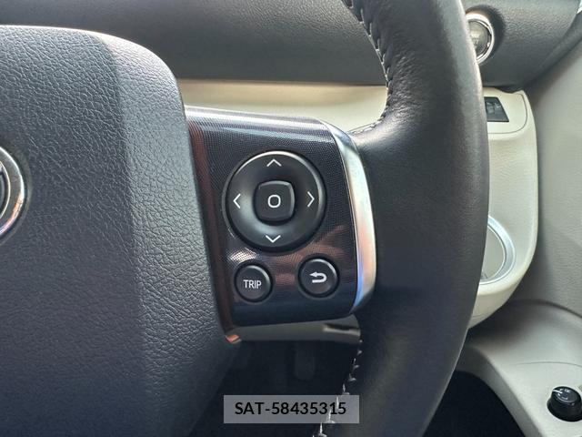 Toyota SIENTA 2017-12 8651617-11