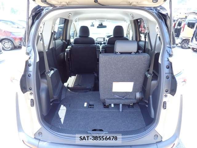 Toyota SIENTA 2020-08 8651653-13