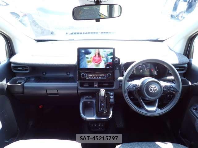 Toyota SIENTA 2025-05 8651658-2