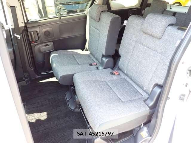 Toyota SIENTA 2025-05 8651658-8