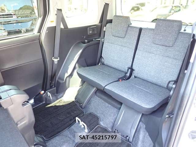 Toyota SIENTA 2025-05 8651658-9