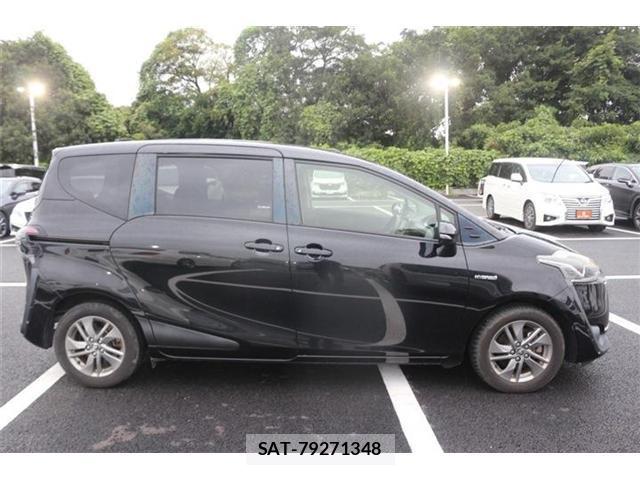 Toyota SIENTA 2017-06 8651881-13
