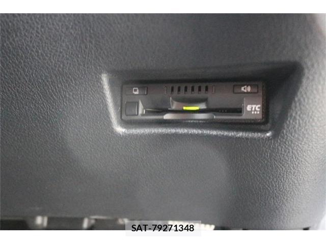 Toyota SIENTA 2017-06 8651881-3