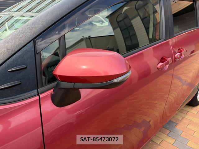 Toyota SIENTA 2017-02 8651954-12