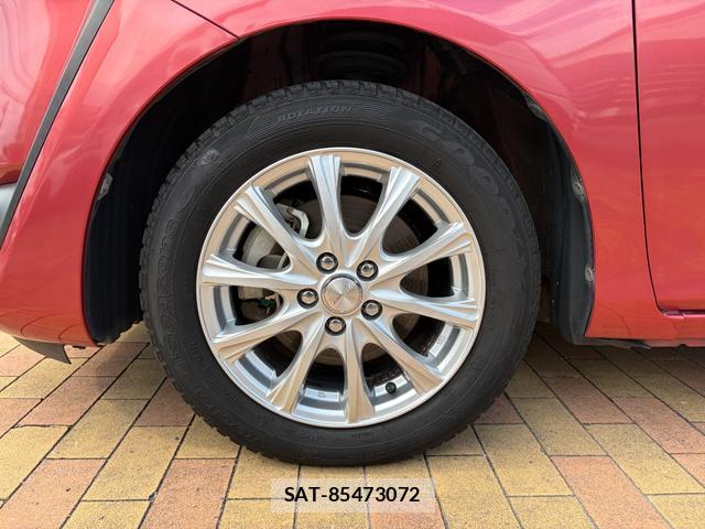 Toyota SIENTA 2017-02 8651954-13