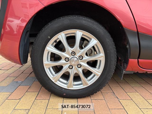Toyota SIENTA 2017-02 8651954-15