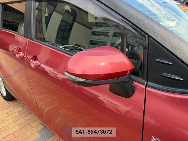 Toyota SIENTA 2017-02 8651954-2