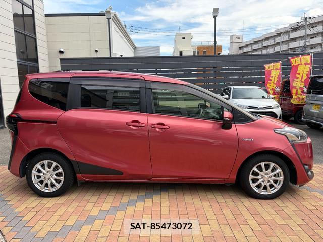 Toyota SIENTA 2017-02 8651954-8