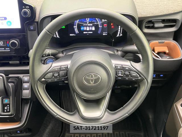 Toyota SIENTA 2023-01 8651989-6
