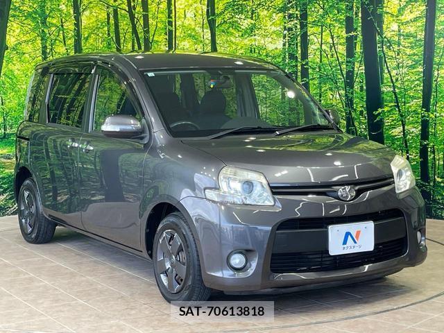 Toyota SIENTA 2011-12 8652003-16