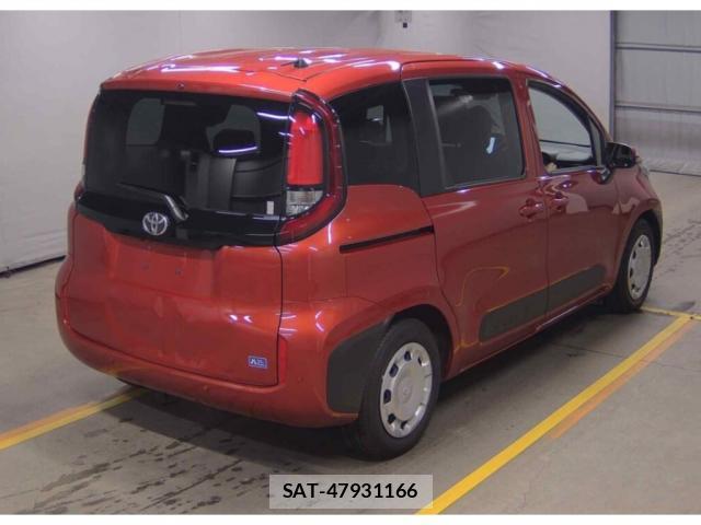 Toyota SIENTA 2024 8652230-1