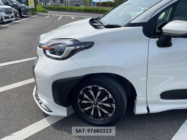 Toyota SIENTA 2023-10 8652277-16
